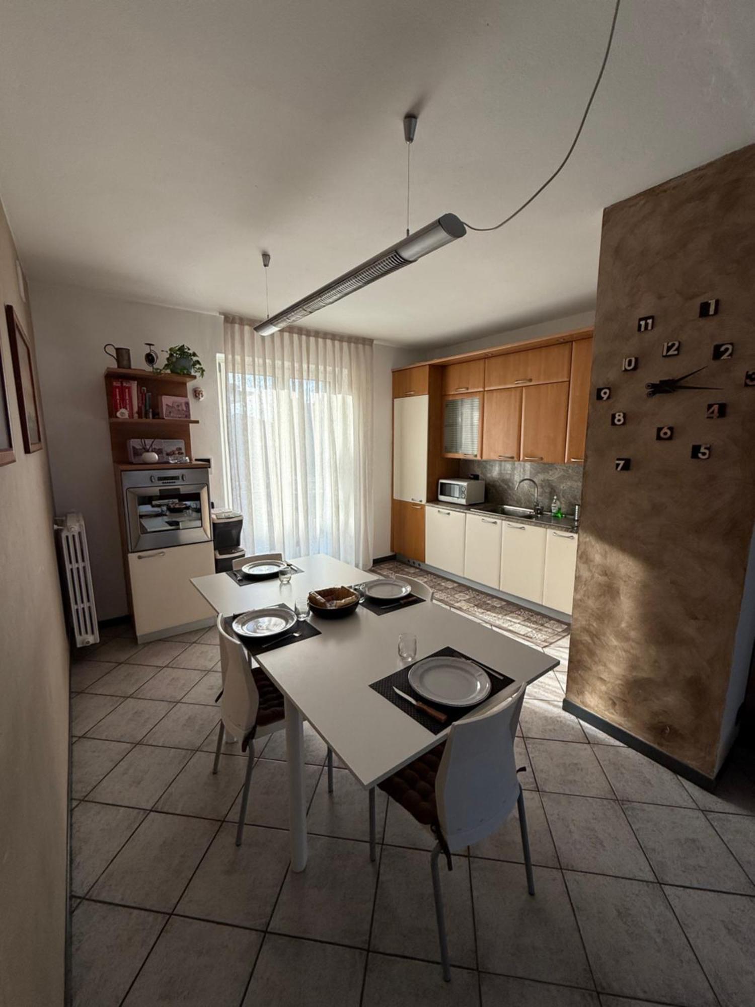 Ca Bilofer-7 Min To Bergamo Airport Apartment Seriate Exterior photo